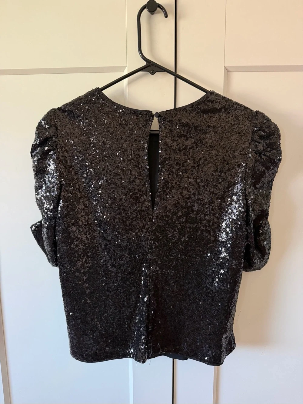 Abercrombie & Fitch Black Sequin Puff-Sleeve Top